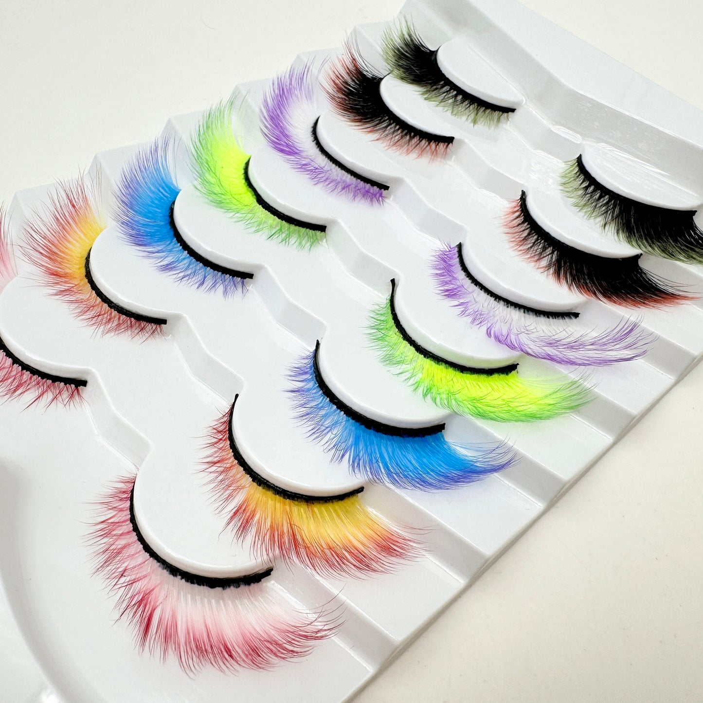 Cils œil de chat dégradé de sept couleurs