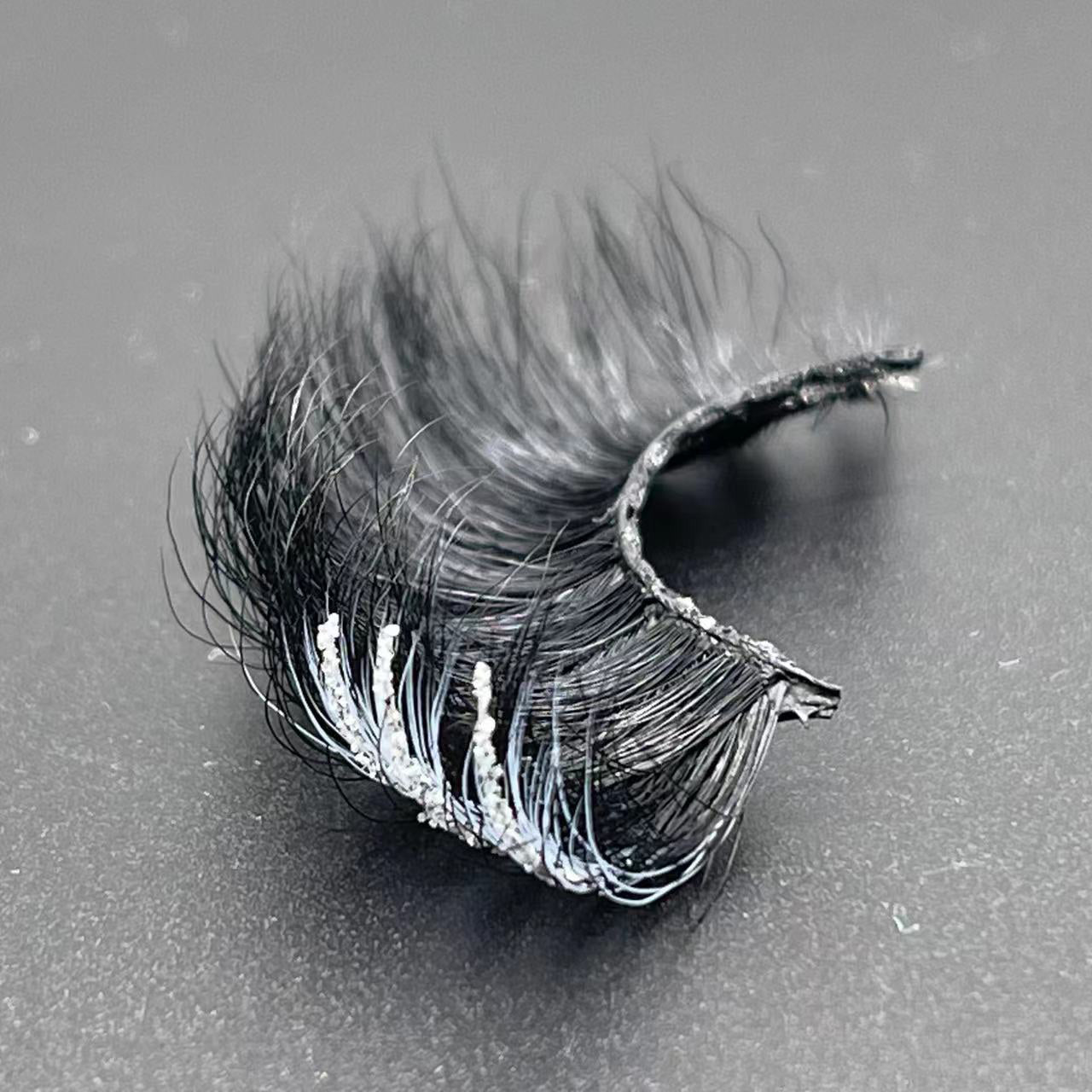 25mm mink lashes with color --- GCA1739