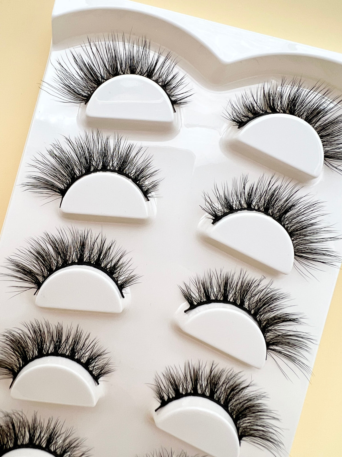 15-17mm Five-padded Cat's eyelashes --- GCA1711