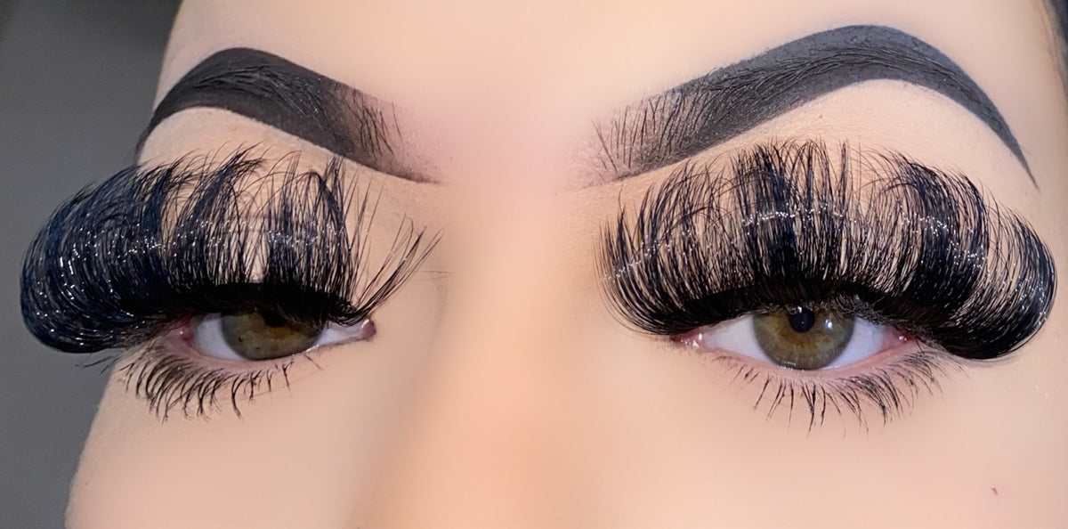 Russian Lashes strips D curl 30mm --- GCA1818