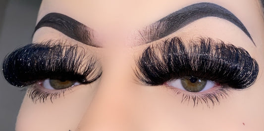Russian Lashes strips D curl 30mm --- GCA1825