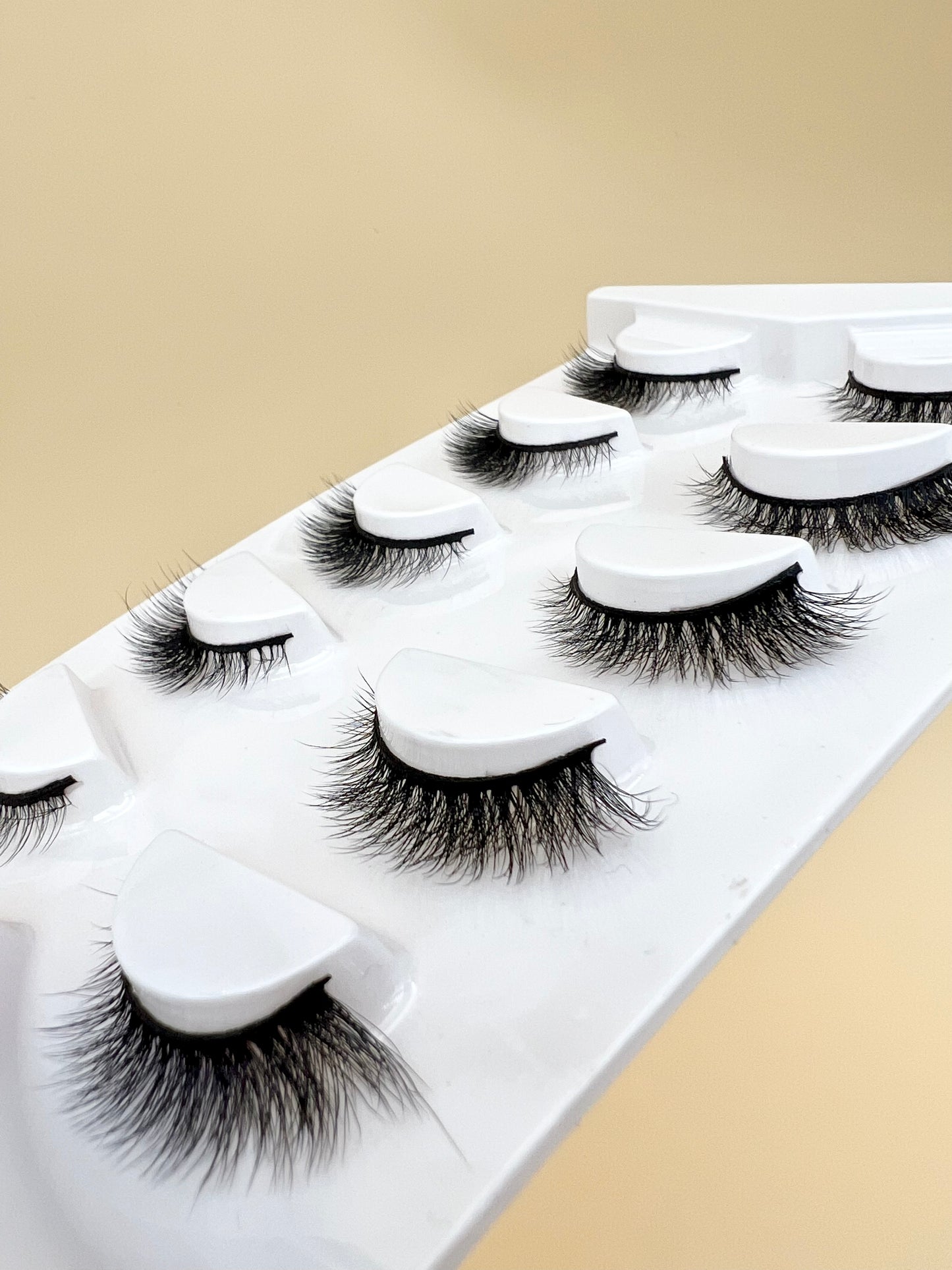 15-17mm Five-padded Cat's eyelashes --- GCA1698