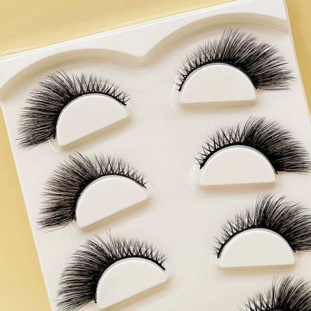 15-17mm Five-padded Cat's eyelashes --- GCA1699