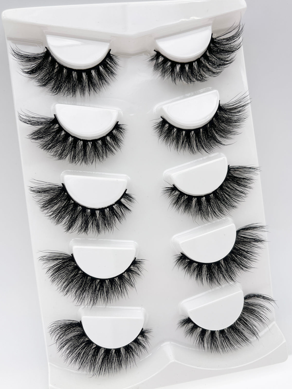 15-17mm Five-padded Cat's eyelashes --- GCA1702