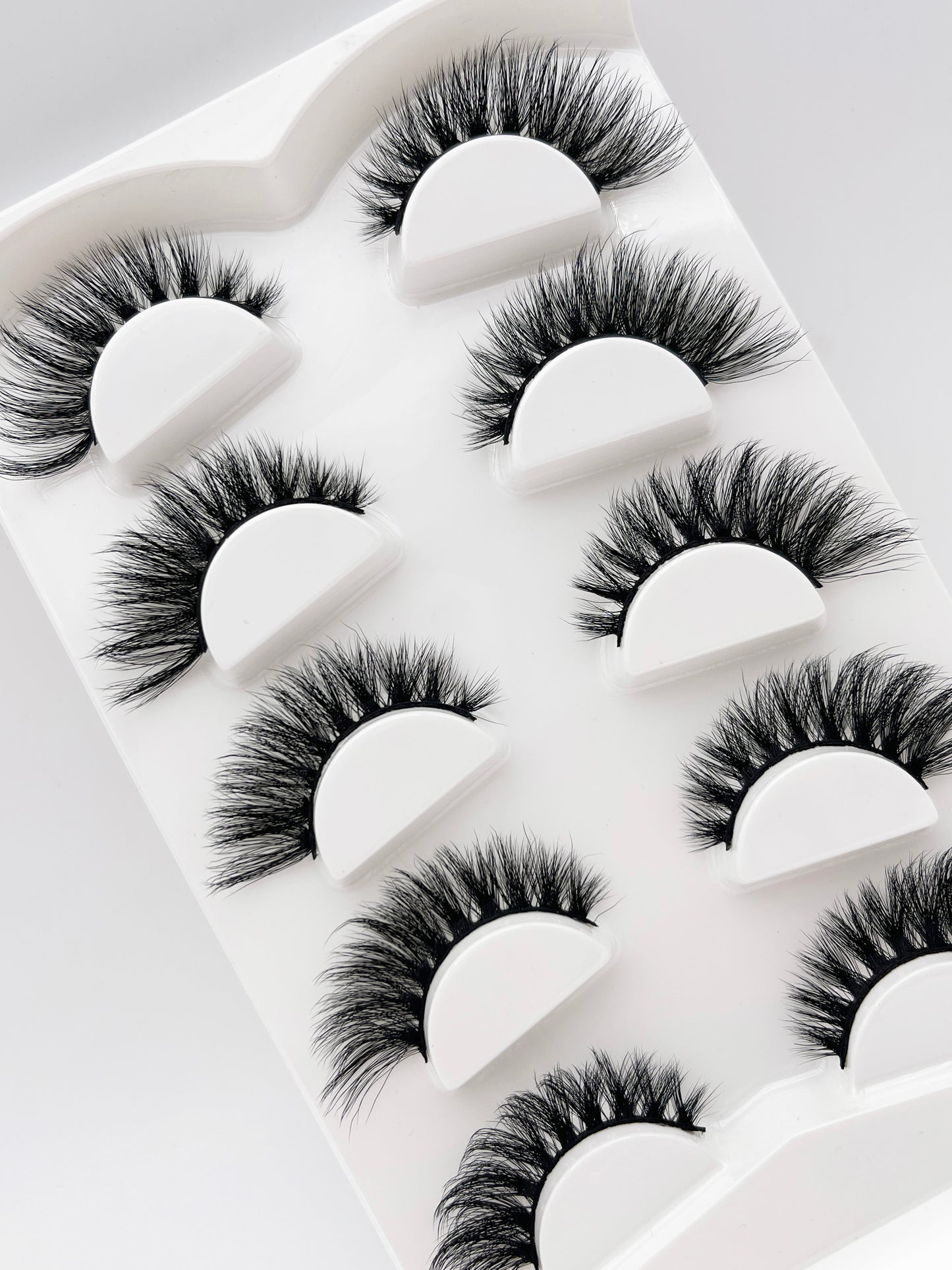 15-17mm Five-padded Cat's eyelashes --- GCA1702