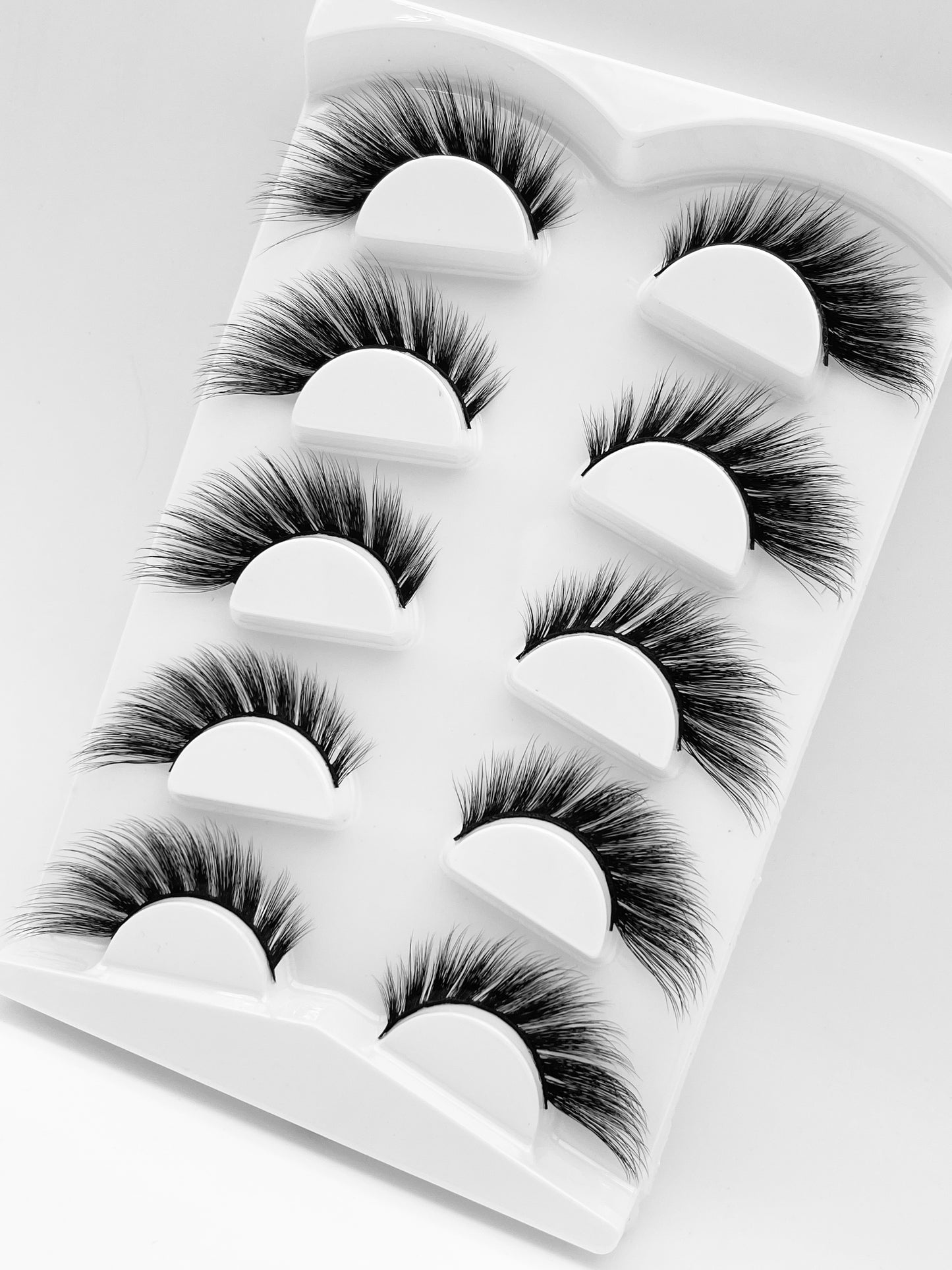 15-17mm Five-padded Cat's eyelashes --- GCA1703