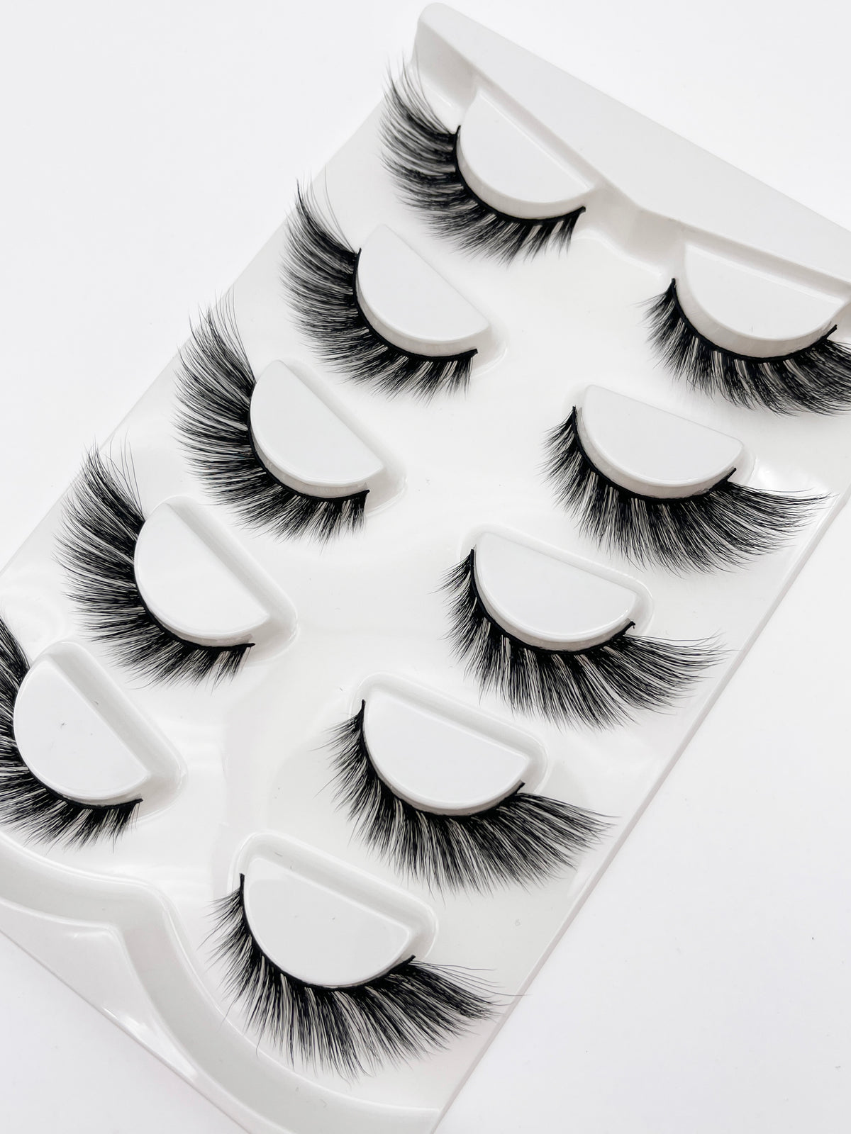15-17mm Five-padded Cat's eyelashes --- GCA1704