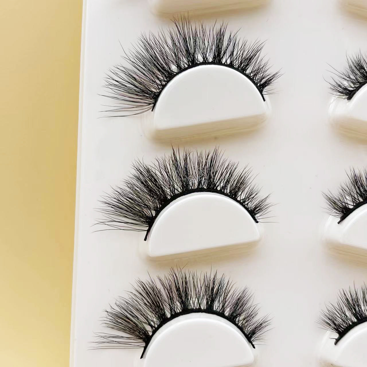 15-17mm Five-padded Cat's eyelashes --- GCA1709
