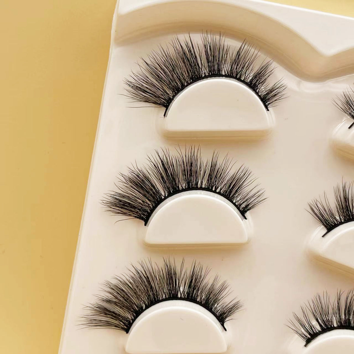 15-17mm Five-padded Cat's eyelashes --- GCA1710