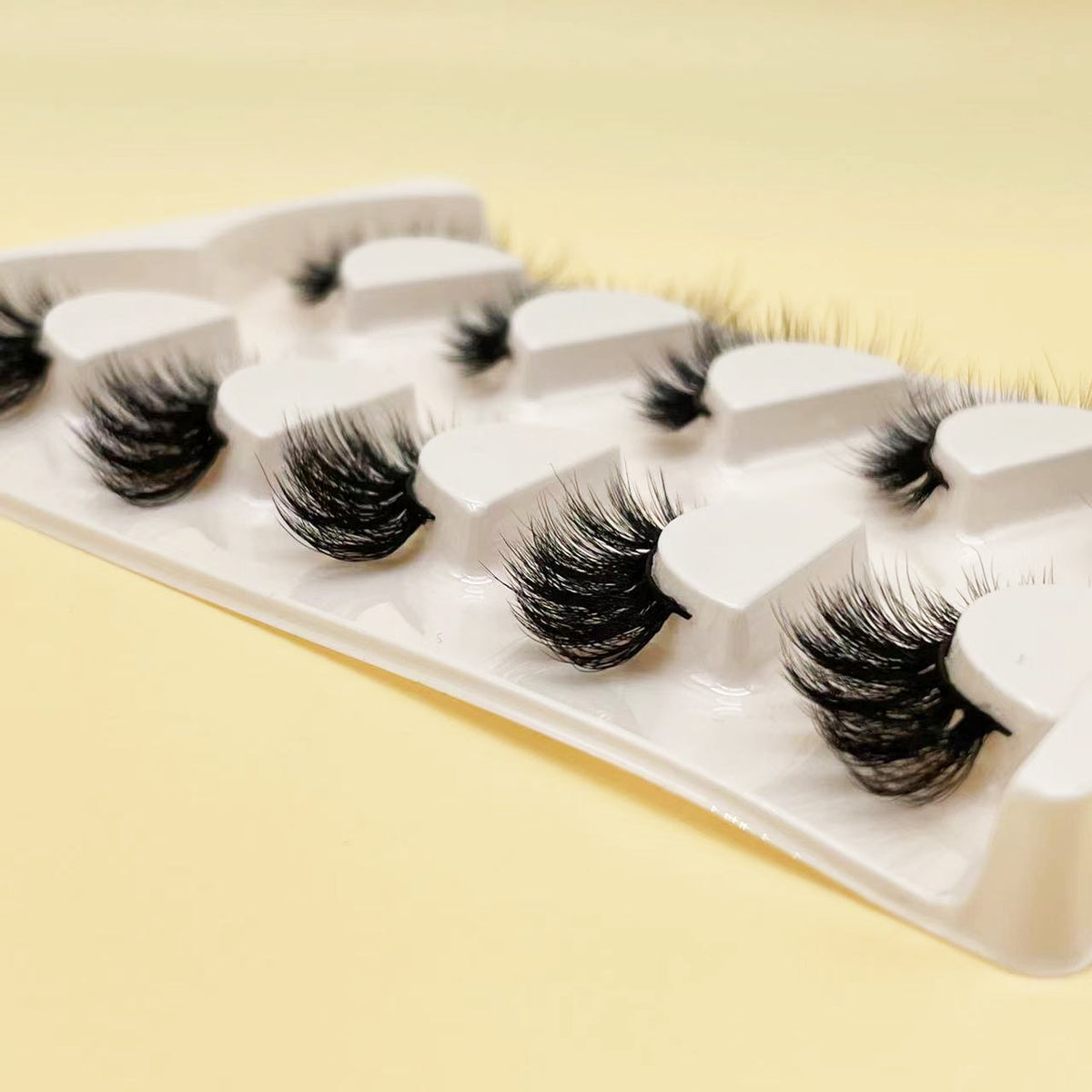 15-17mm Five-padded Cat's eyelashes --- GCA1712