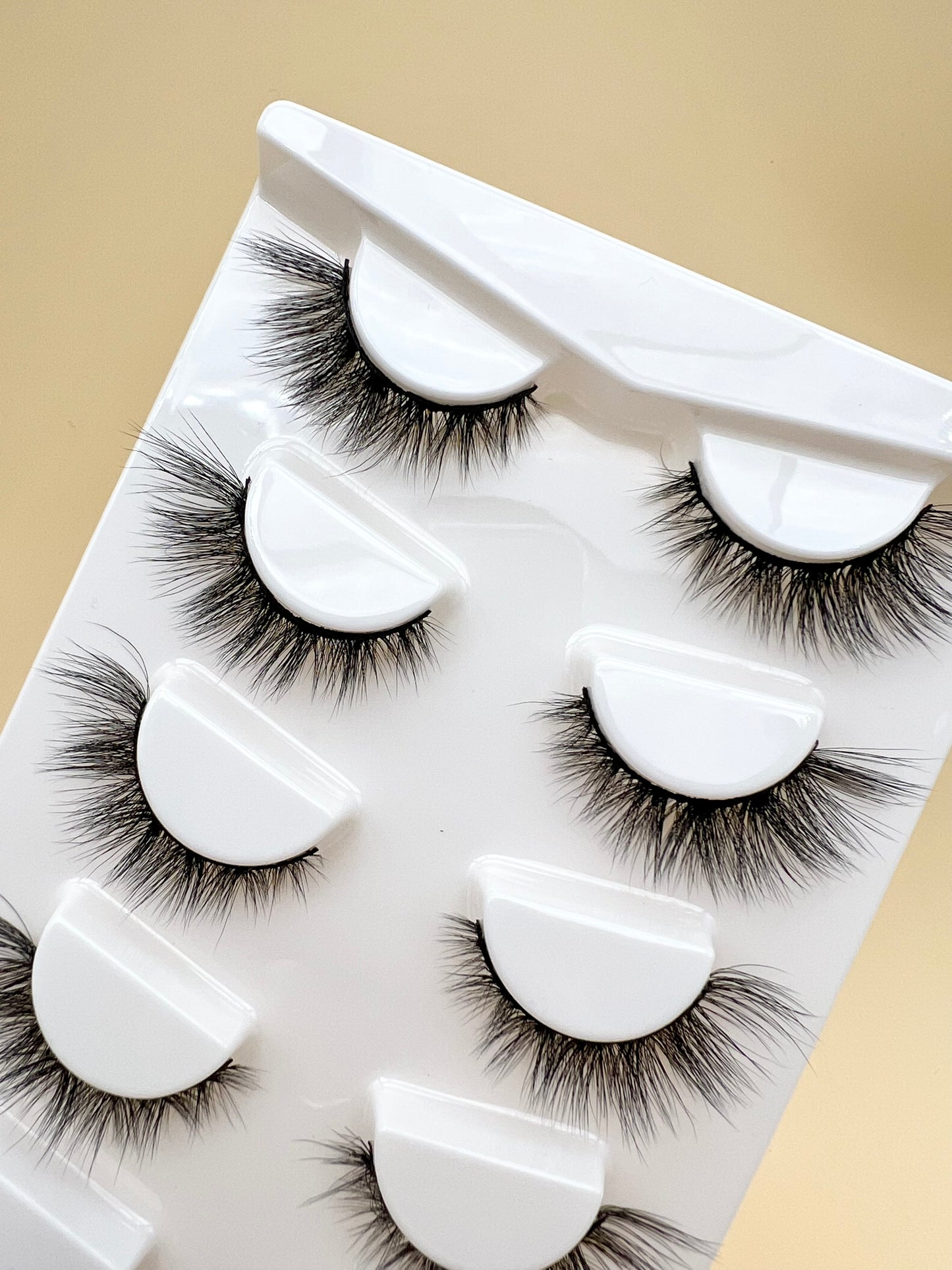 15-17mm Five-padded Cat's eyelashes --- GCA1713