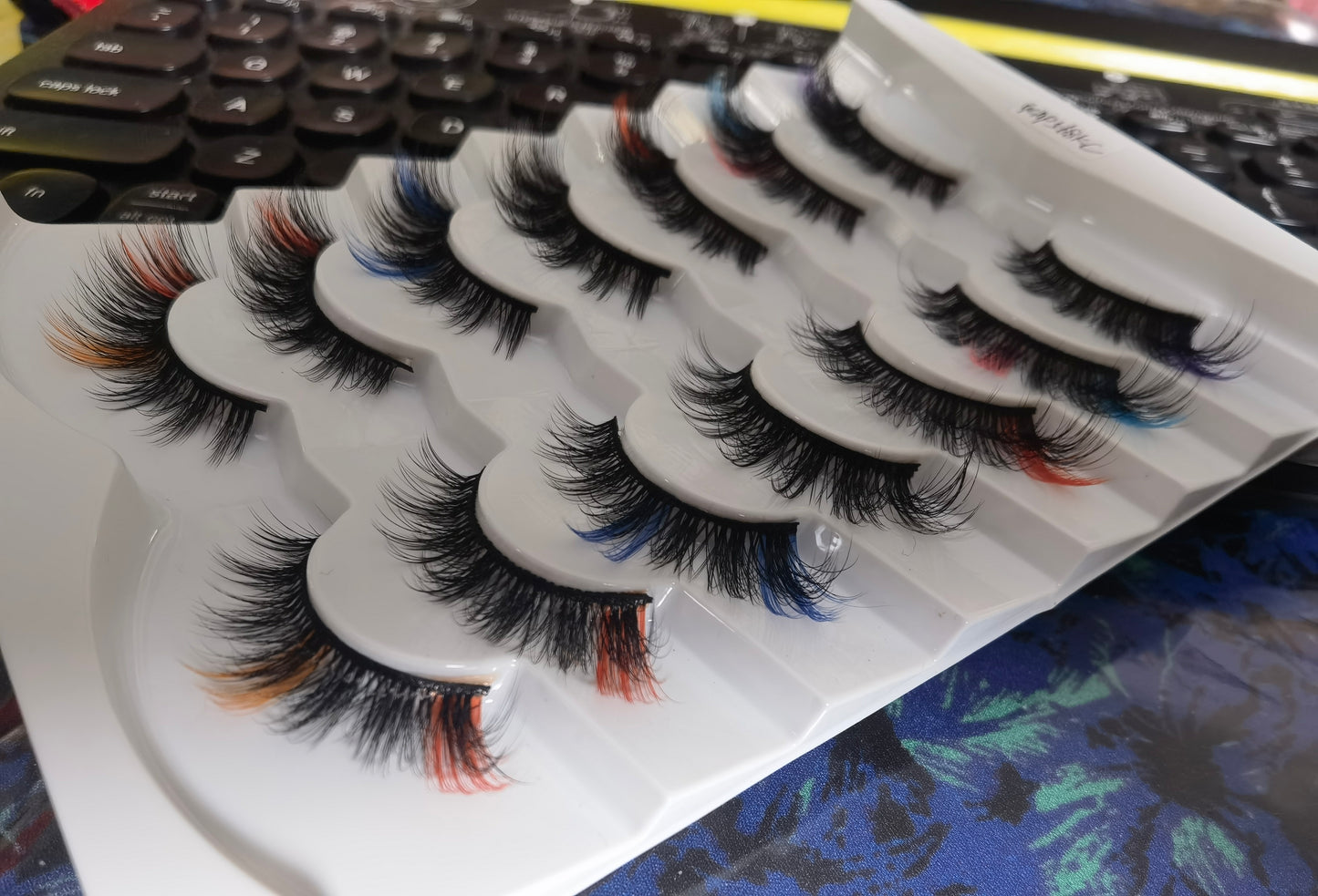 Beliebte Wimpernfarbe