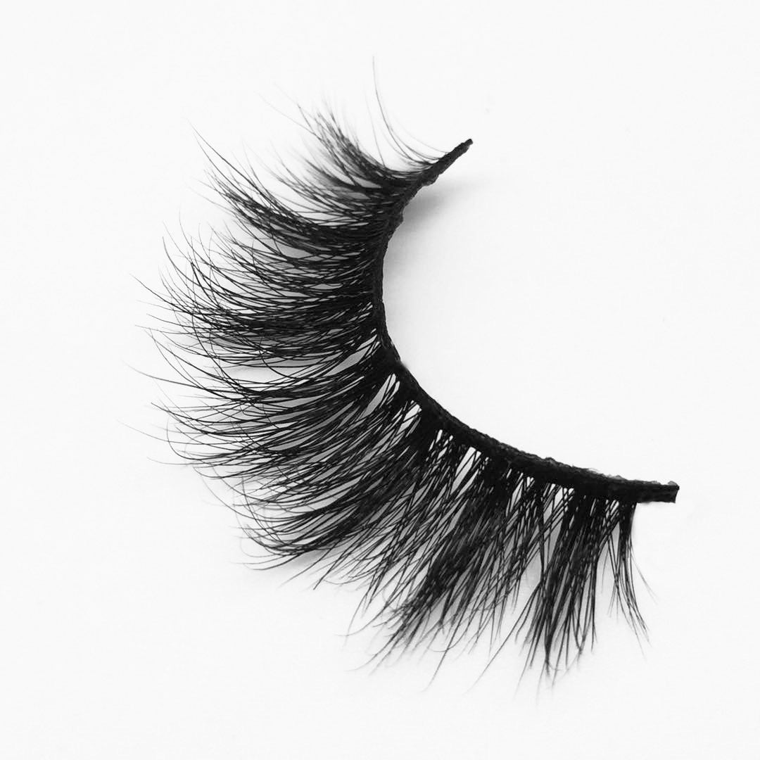 Full Strip Eyelashes 15mm --- GCA1791