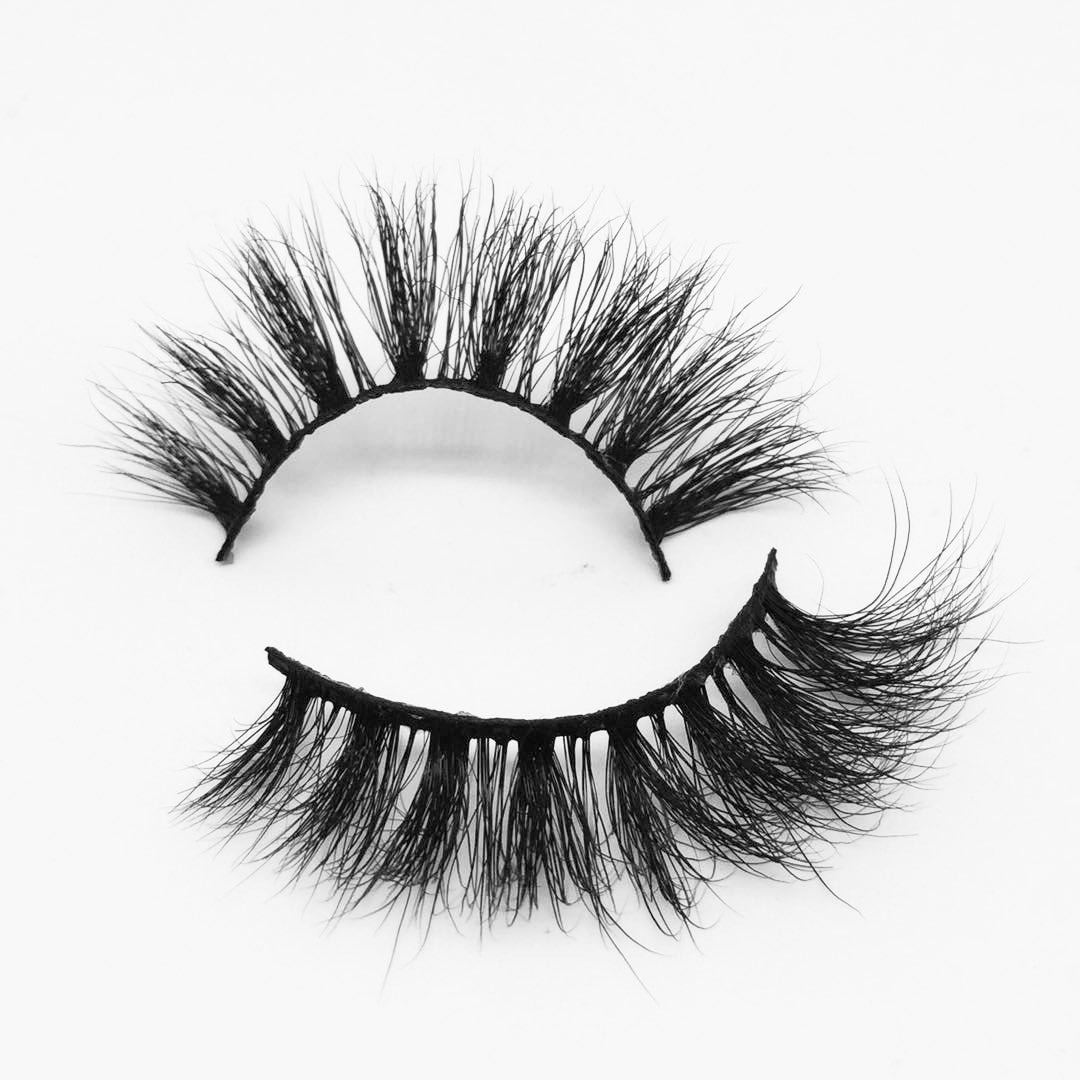 Full Strip Eyelashes 15mm --- GCA1792