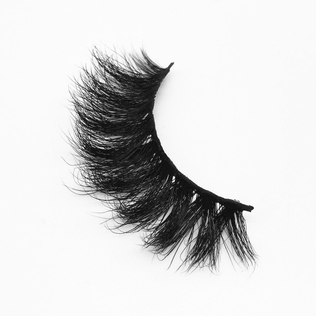 Full Strip Eyelashes 15mm --- GCA1798