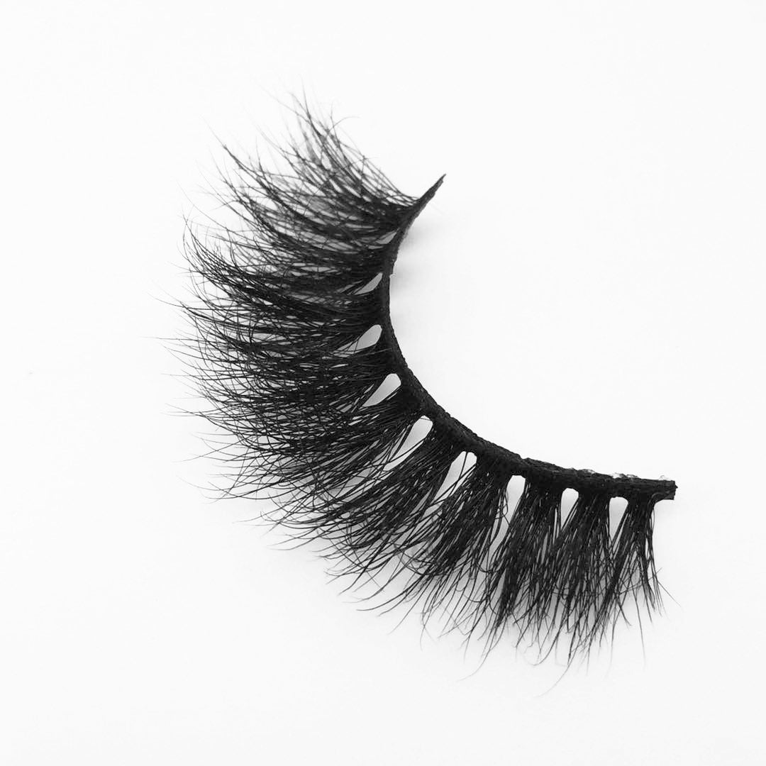 Full Strip Eyelashes 15mm --- GCA1799