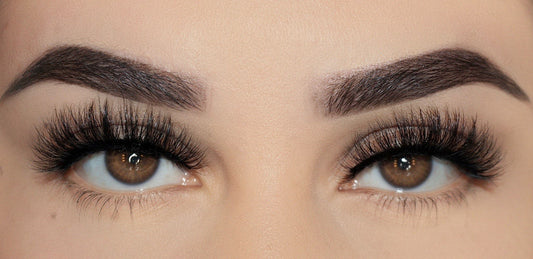 Full Strip Eyelashes 15mm --- GCA1800