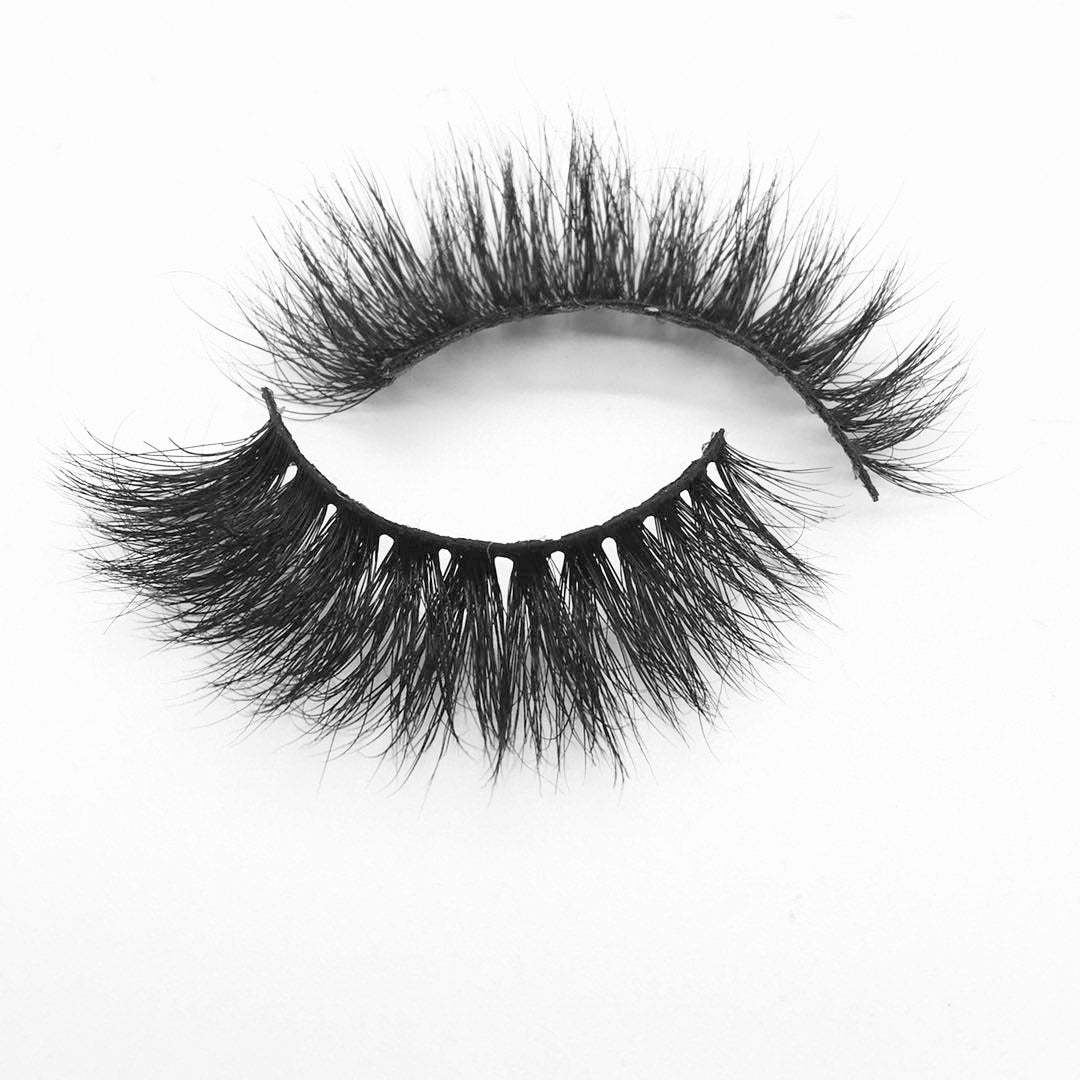 Full Strip Eyelashes 15mm --- GCA1802