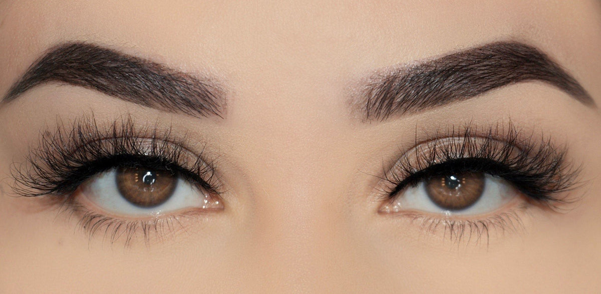 Full Strip Eyelashes 15mm --- GCA1804