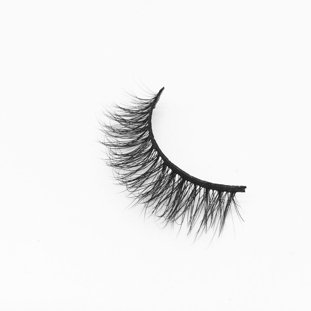 Full Strip Eyelashes 15mm --- GCA1805