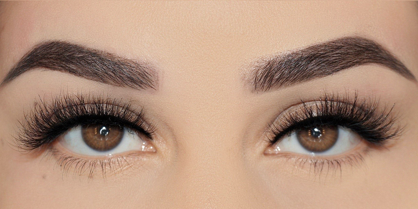 Full Strip Eyelashes 15mm --- GCA1806
