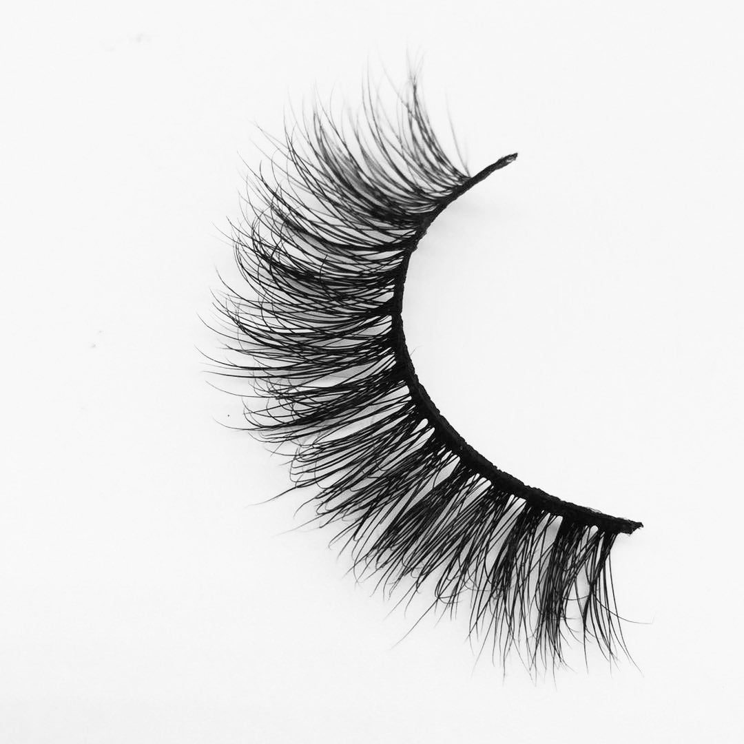 Full Strip Eyelashes 15mm --- GCA1807