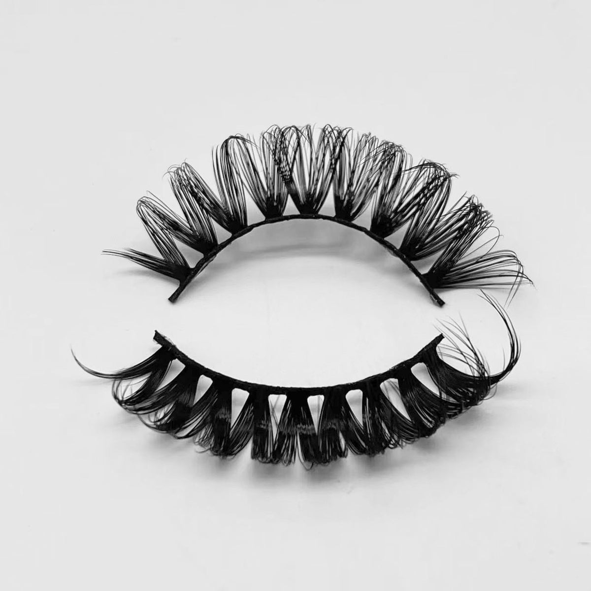 Handgemachte russische Streifenwimpern 20mm