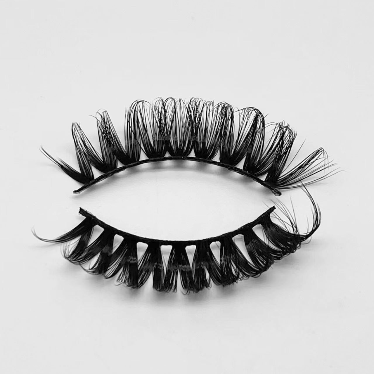 Handgemachte russische Streifenwimpern 20mm